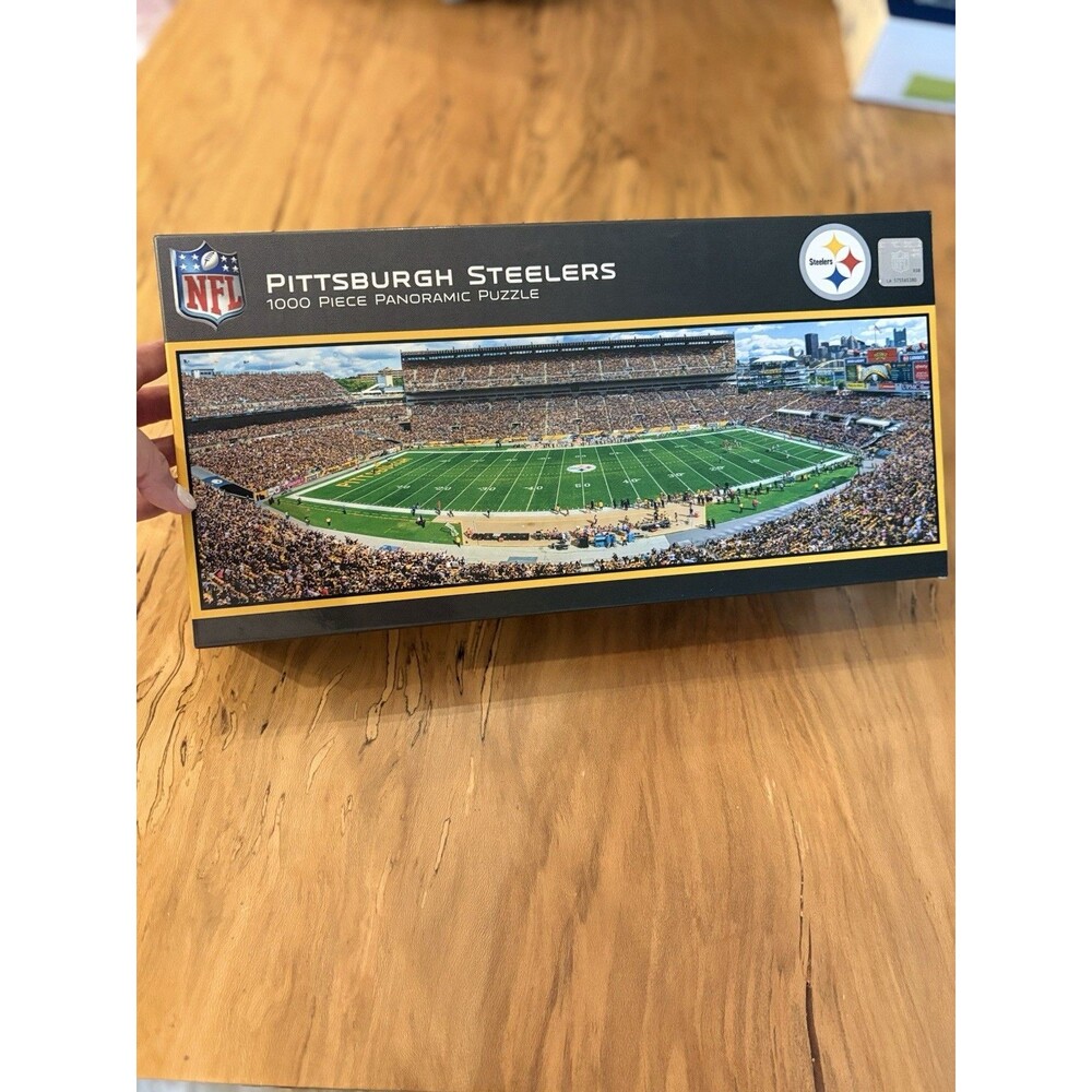 Pittsburgh Steelers 1000 Piece Panoramic Puzzle NFL Brand New 39” x 13” Football